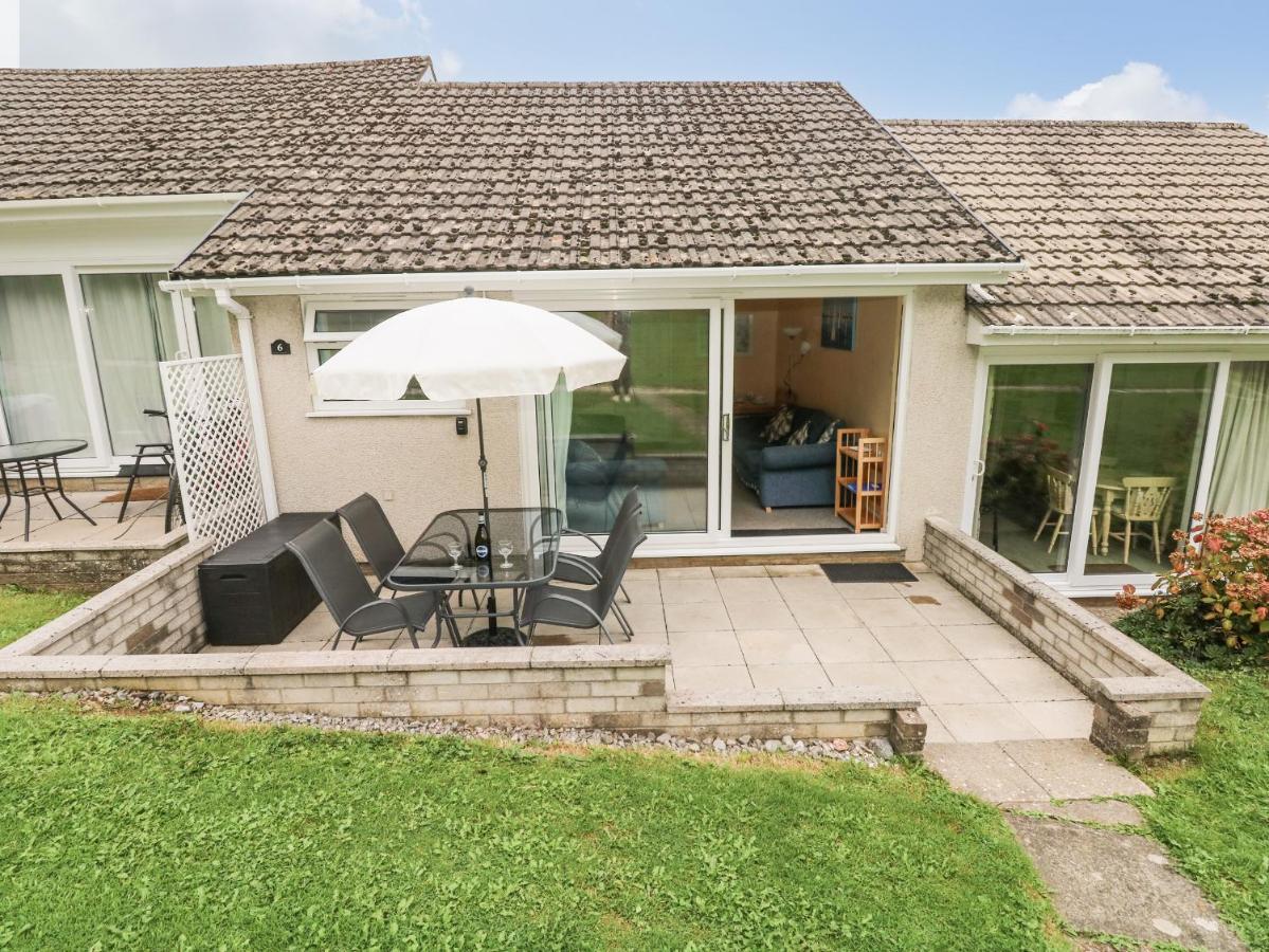 Number 6 Oxwich Leisure Park Villa Swansea Exterior foto